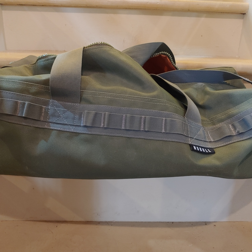 Nobull project gym bag- discontinued
